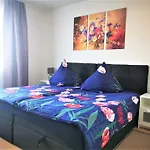 Апартаменты Mosel 3-zimmer Garten Balkon Free Parking Netflix Premium Premium Кобленц