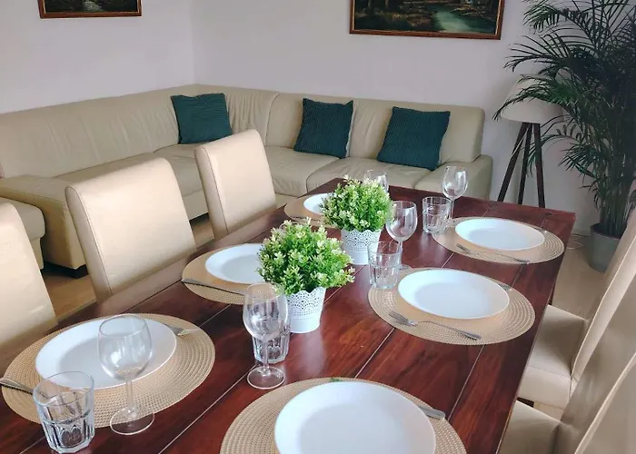 Mosel 3-zimmer Garten Balkon Free Parking Netflix Premium Premium Διαμέρισμα